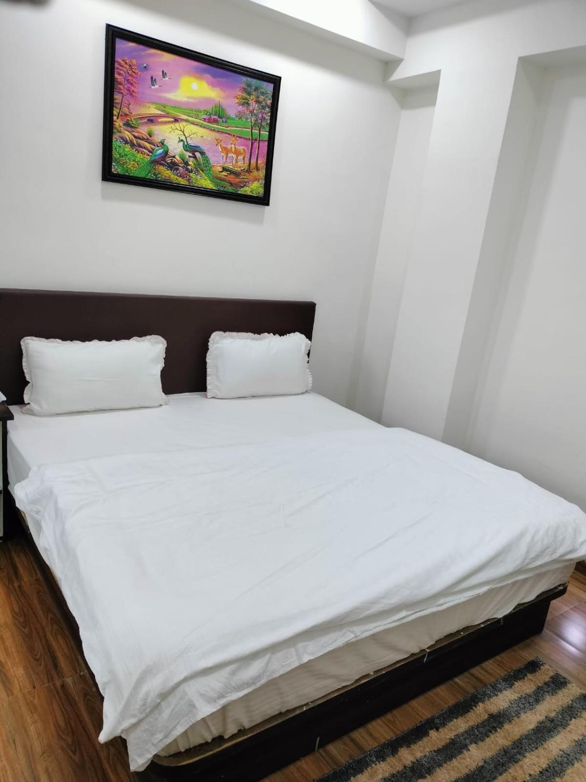 Hotel Somnath Inn 乌贾因 外观 照片